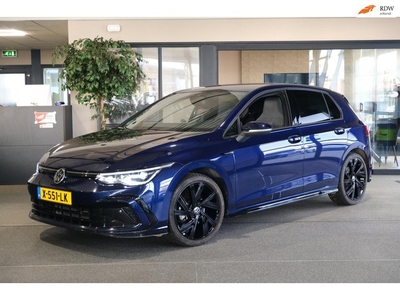 Volkswagen Golf 8 1.5 eTSI 2x R-Line DSG Navi Led Virtual