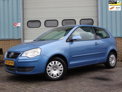 Volkswagen Polo 1.4-16V Turijn