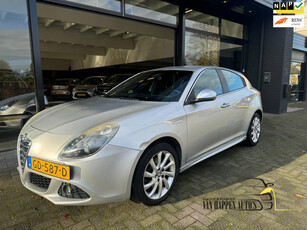 Alfa Romeo Giulietta 1.4 T Distinctive / APK 11-2025