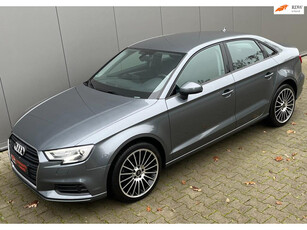 Audi A3 Limousine 1.0 TFSI Design zeer mooie auto