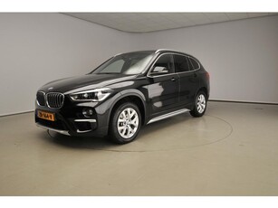 BMW X1 sDrive20i LED Leder HUD Trekhaak