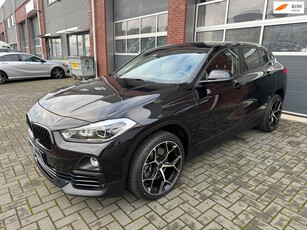 BMW X2 sDrive20i 192PK High Executive LED Leder Navi Camera