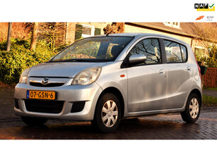 Daihatsu Cuore 1.0 Premium 5 Deurs met Airco & Trekhaak!