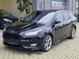 Ford Focus 1.0 EcoBoost 140pk ST-Line vol opties!