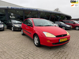 Ford Focus 1.6-16V Ambiente, Automaat, Nieuwe APK, Inruil mogelijk.