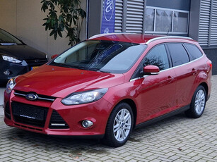 Ford Focus Wagon 1.0 EcoBoost 125pk Titanium nw. distributie!