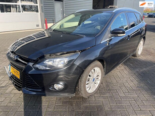 Ford Focus Wagon 1.0 EcoBoost Titanium