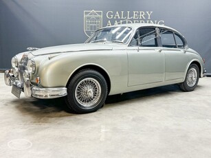 Jaguar MK II