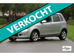 Mazda 2 1.4 Touring / Stuurbekrachtiging / Sportvelgen / Trekhaak / Elektrische ramen / Slechts 86.618 km.