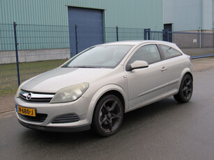 Opel Astra GTC 1.6 Business