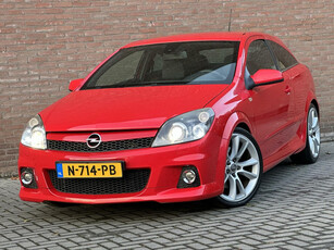 Opel Astra GTC 2.0 T OPC 241PK - Xenon - Leder - Recaro - Navi - Keyless