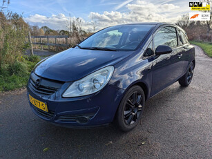 Opel Corsa 1.0-12V Selection Parkeersensoren