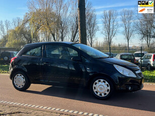 Opel Corsa 1.4-16V Business AIRCO!CRUISE!APK!KOOPJE!