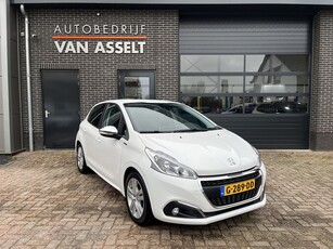 Peugeot 208 1.2 PureTech Signature Navi , Cruise (bj 2019)