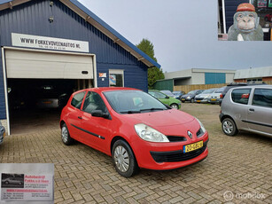 Renault Clio 1.2-16V Garantie, en alle inruil mogelijk