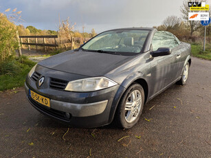 Renault Mégane Coupé-Cabriolet 2.0-16V Privilège Luxe Airco Pano Radio/Cd