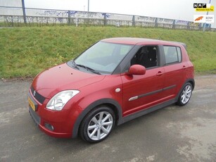 Suzuki Swift Suzuki swift 1.3 Sport 5 deurs airco lmv