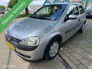 Te Koop Opel Corsa 1.2-16V-LANGE APK !!!