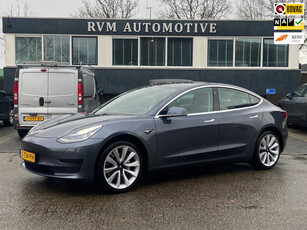 Tesla Model 3 Standard RWD Plus 60 kWh VAN 23.900 voor: 21.440 EINDEJAARSVOORDEEL: 2.460 | ORIG. NL. NAP KM. | AUTOPILOT