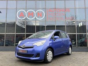 Toyota Verso-S 1.3 VVT-i Dynamic