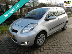 Toyota Yaris 1.3 VVTi 100pk 6-bak 5-deurs Clima 2e eigenaar Historie