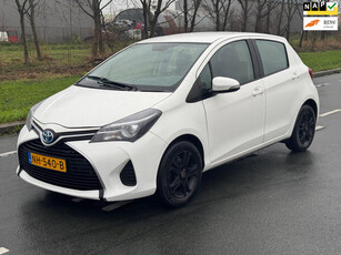 Toyota Yaris 1.5 Hybrid Aspiration / AIRCO