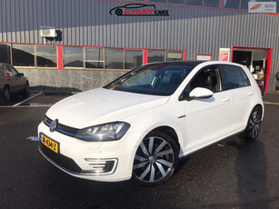 Volkswagen Golf 1.4 TSI GTE / HYBRIDE / AUTOMAAT / LEER / OPEN DAK / SP VLG / NAVI