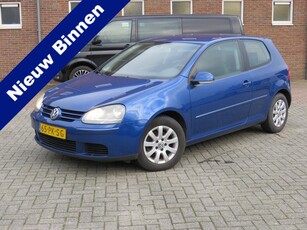 Volkswagen Golf 1.6 FSI Comfortline APK 12-2025 * Airco *