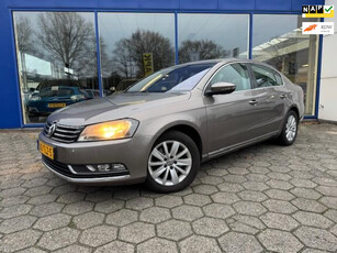 Volkswagen Passat 1.4 TSI Comfortline BlueMotion Navi - LMV - PDC