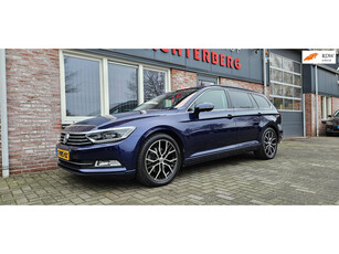 Volkswagen Passat Variant 1.5 TSI Highline Automaat/DSG! Trekhaak! Led! Carplay! Mooie/Nette Auto! Camera! Navigatie! 150PK