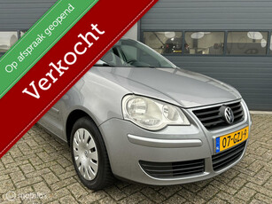 Volkswagen Polo 1.4-16V Comfortline Uitvoering _1Ste Eigenaar