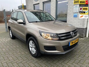 Volkswagen Tiguan 1.4 TSI Sport&Style R-line Edition /