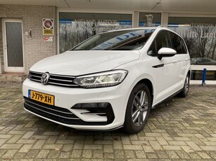 Volkswagen Touran 1.5 TSI Highline Business R-LINE 28.000