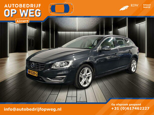 Volvo V60 2.4 D6 Twin Engine R-Design | KERSTACTIE! | Navi | Trekhaak