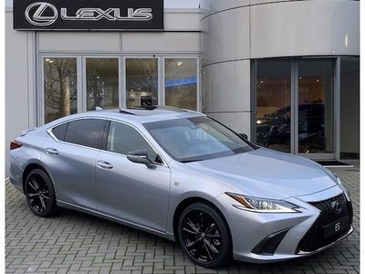 Lexus ES Benzine