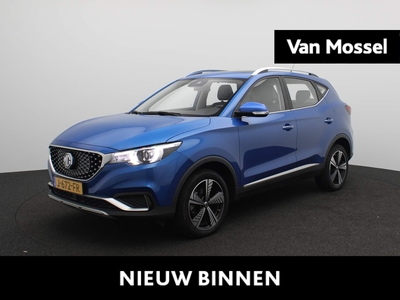 MG ZS EV Luxury 45 kWh | 1e-Eigenaar | Panoramadak | Leder | Navi | Camera | Apple CarPlay |