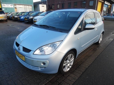 Mitsubishi Colt 1.3 Incharge+ apk 10.24 airco nap