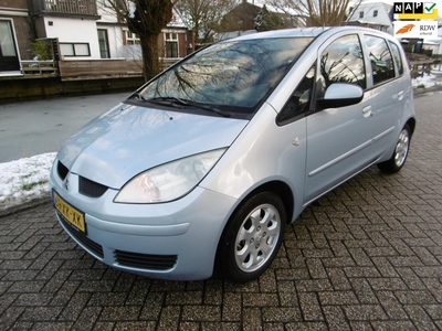 MITSUBISHI COLT 1.3 Invite 95pk Airco Trekhaak Hoge instap Degelijk Zuinig