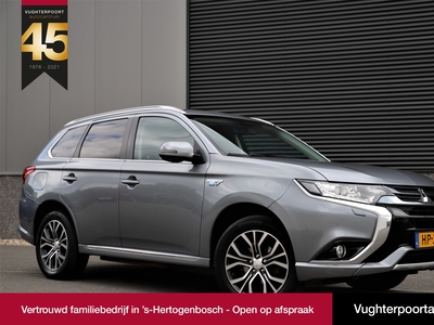 MITSUBISHI OUTLANDER 2.0 PHEV 4WD Platinum/LED/Trekhaak/Camera/18