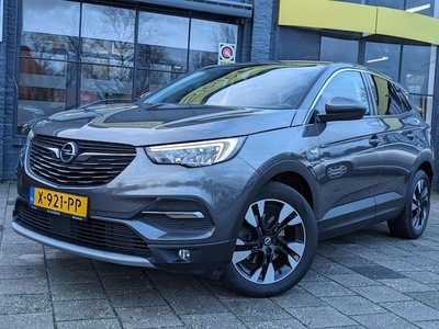 Opel Grandland Benzine