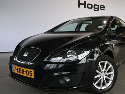 SEAT LEON 1.2 TSI Sport Airco ECC Cruise control Licht metaal Trekhaak Inruil mogelijk