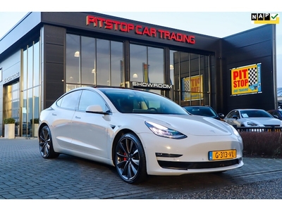 Tesla Model 3 Elektriciteit