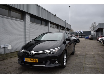 Toyota Auris Benzine