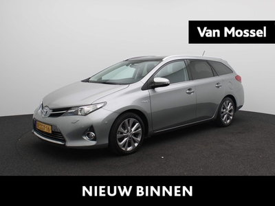 TOYOTA AURIS Touring Sports 1.8 Hybrid Lease Pro | Xenon | Panoramadak | Navi | Camera | Trekhaak | Stoelverwarming |