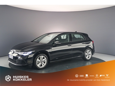 VOLKSWAGEN GOLF Life 1.0 TSI 110pk Adaptive cruise control, Navigatie, Airco, DAB, App connect, Parkeersensoren, LED verlichting