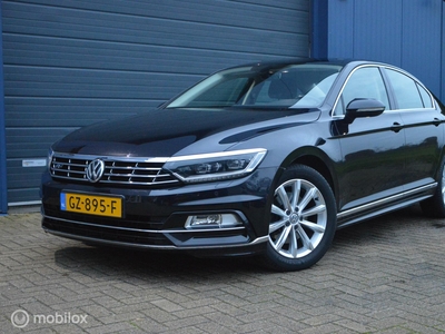 VOLKSWAGEN PASSAT 1.8 TSI Business Edition R