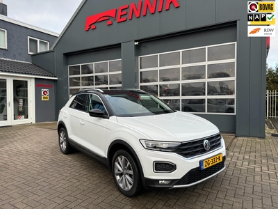 VOLKSWAGEN T-ROC 1.6 TDI Style ACC / LED / Camera / Lane Side Assist / Stoelverw.