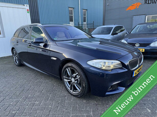 BMW 5-serie Touring 528i 6Cil. 258pk High Executive | Panoramadak | Luchtvering | Camera | Leer & Comfort Stoelen | NL Auto| Goed Onderhouden |