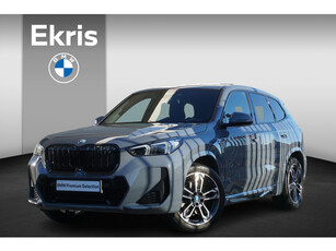 BMW iX1 xDrive30 M Sportpakket | Innovation Pack | Comfort Pack | Travel Pack | Trekhaak met elektrisch wegklapbare kogel | Glazen panoramadak