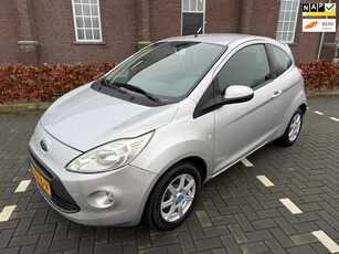 Ford Ka 1.2 Trend met nieuwe koppeling en APK uit 2010 !